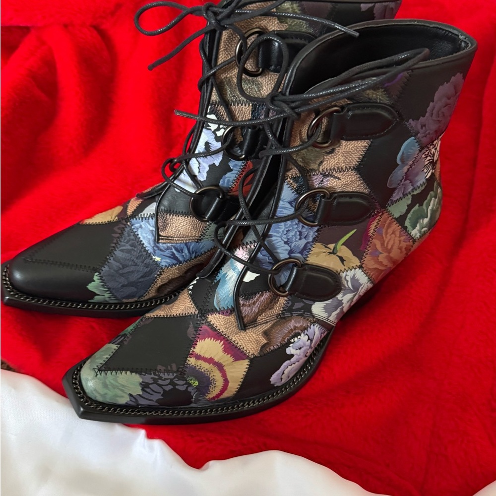 Coach X Kaffe Fassett Limited Edition Floral Patchwork Lace-Up Ankle Boots US 7